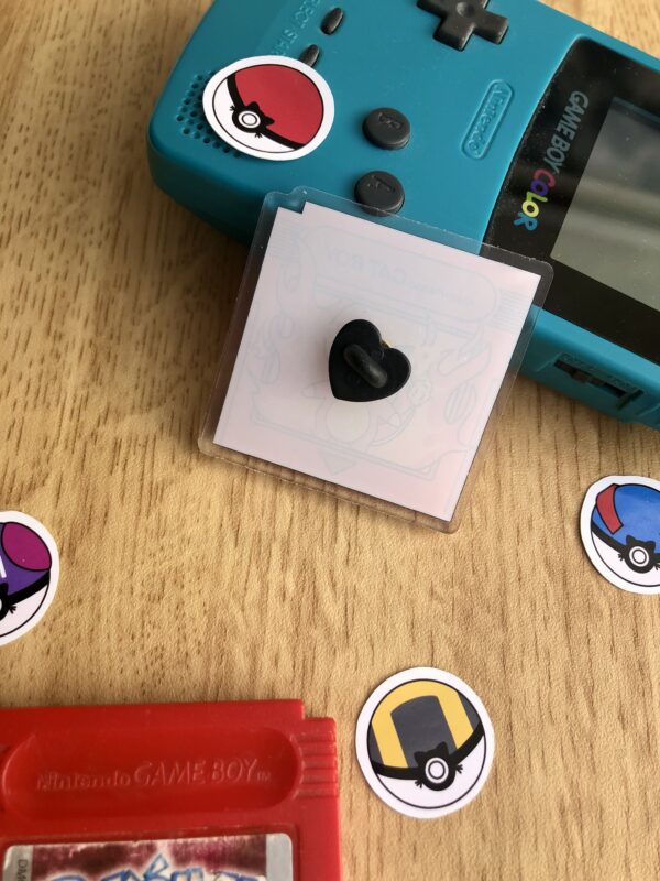 arrière Pin's cartouche game boy Pokémon rouge