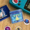Pin's cartouche game boy Pokémon bleu