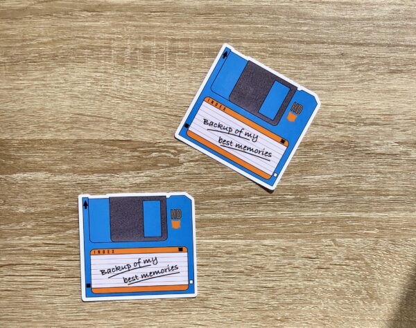 Stickers Disquette bleue "backup of my best memories"