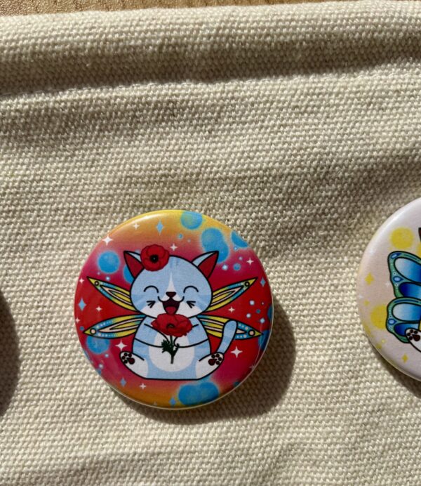 Badge rond Fée des coquelicots - Collection Féerie florale