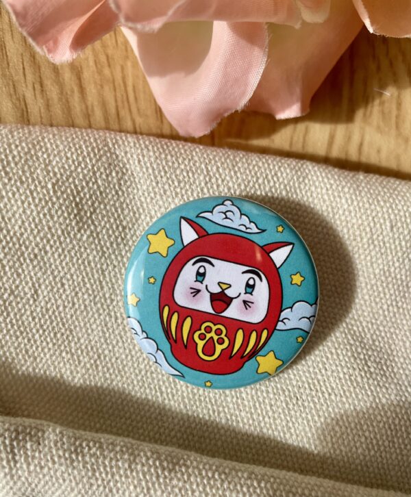 Badge Daruma rouge - Collection Asia Mania
